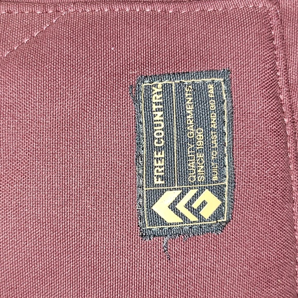 2004. Free Country. Reversible puffer vest. High quality like-new. Size Large. - Picture 2 of 16